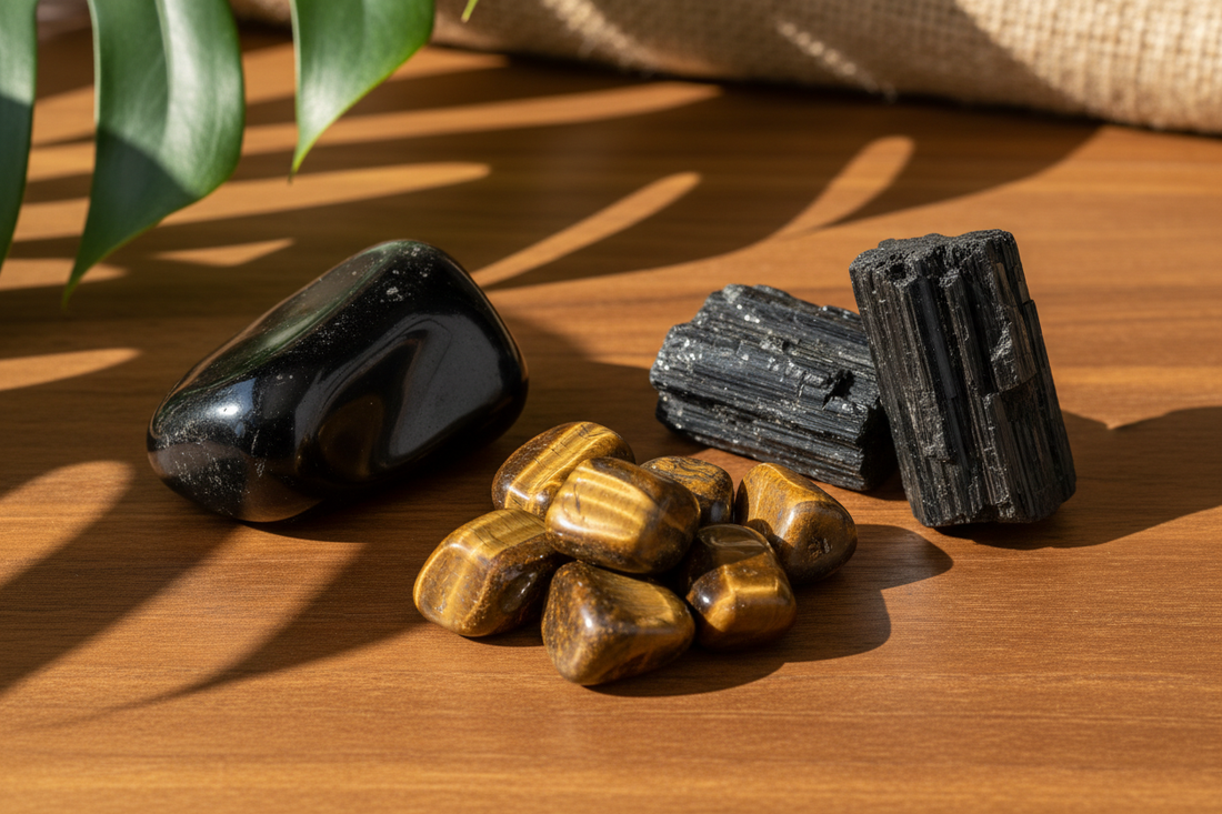 Les pierres de protection : œil de tigre, obsidienne et tourmaline noire