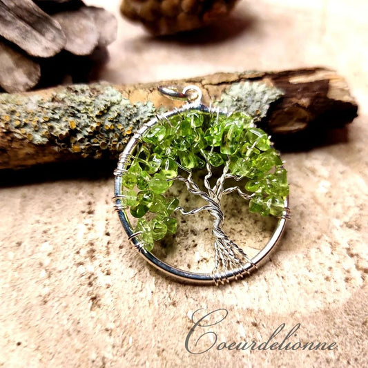 Pendentif "Renouveau" Arbre de vie Péridot